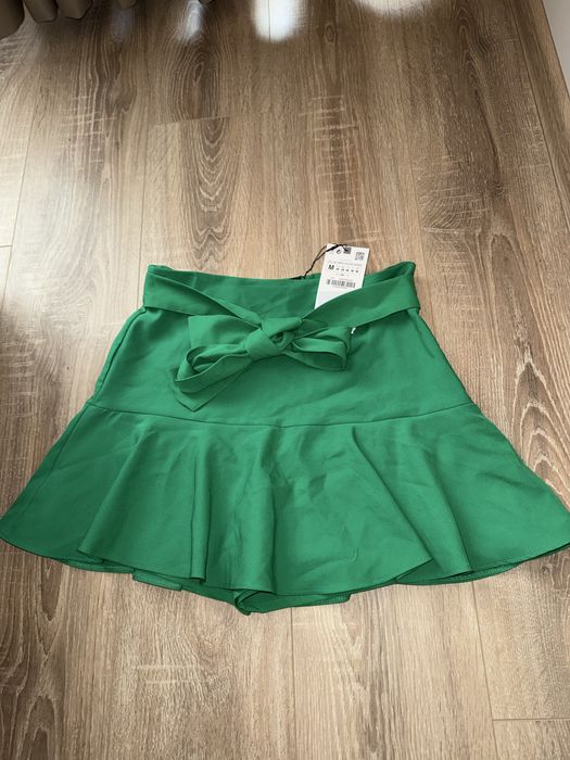 Zara Пола-Панталон в Зелен Цвят