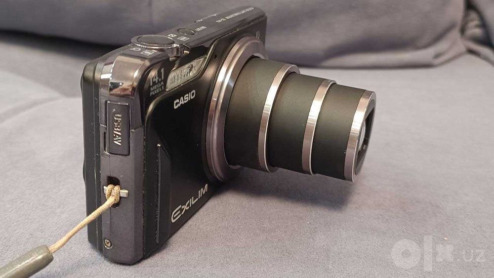 Цифровой фотоаппарат Casio EX-h15 Exicclim
