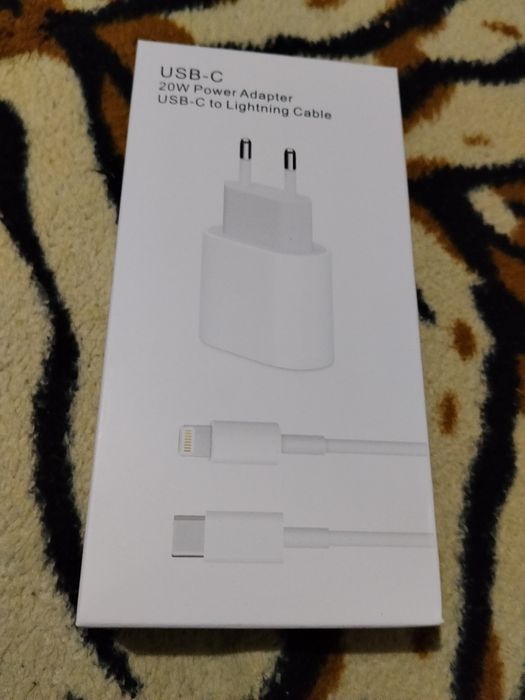 Зарядка для Айфон новый