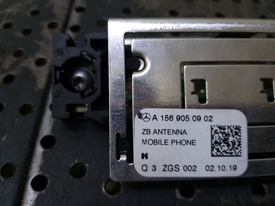 Amplificator antena mercedes b class w247 a1569050902