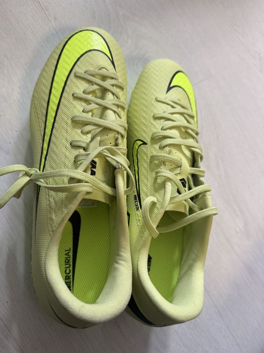 Nike Бутонки Mercurial Vapor 16 Academy