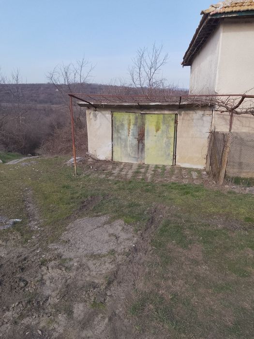 Къща за ремонт в с Боденец