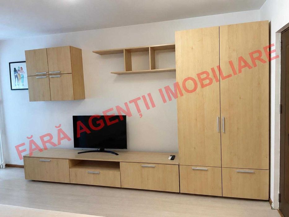 Inchiriez Garsoniera 30 de secunde metrou Favorit
