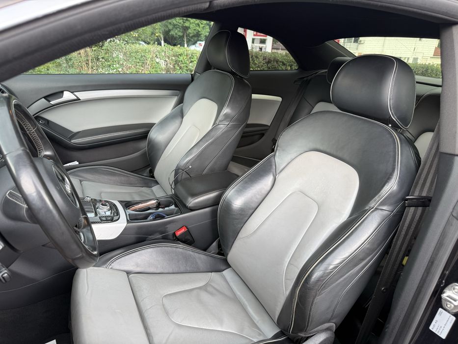 Audi A5 3.0TDI 245cp - S-line/ Distronic/ Keyless / Exclusive