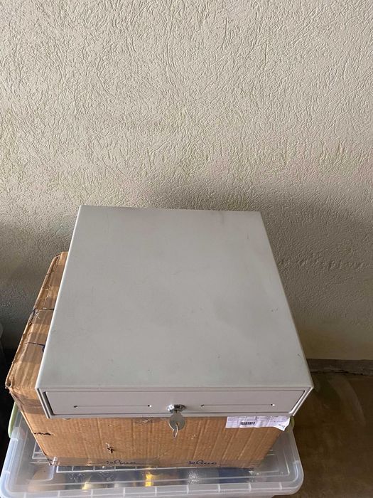 Оборудване за магазин за Дамско Бельо / Дрехи