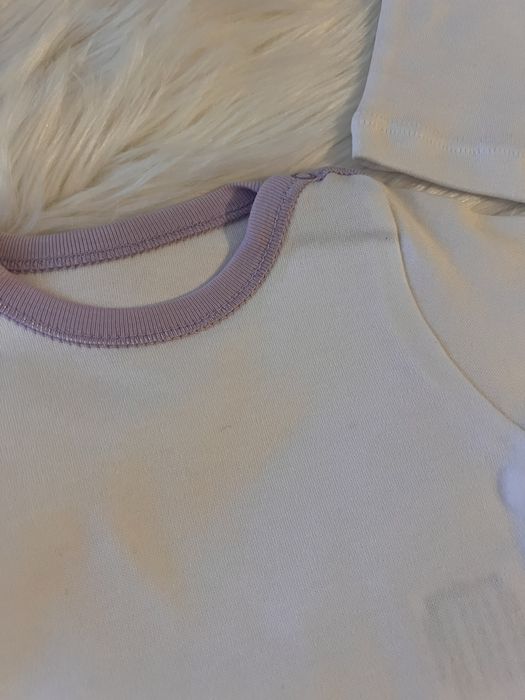 Бебешка блуза с дълъг ръкав.