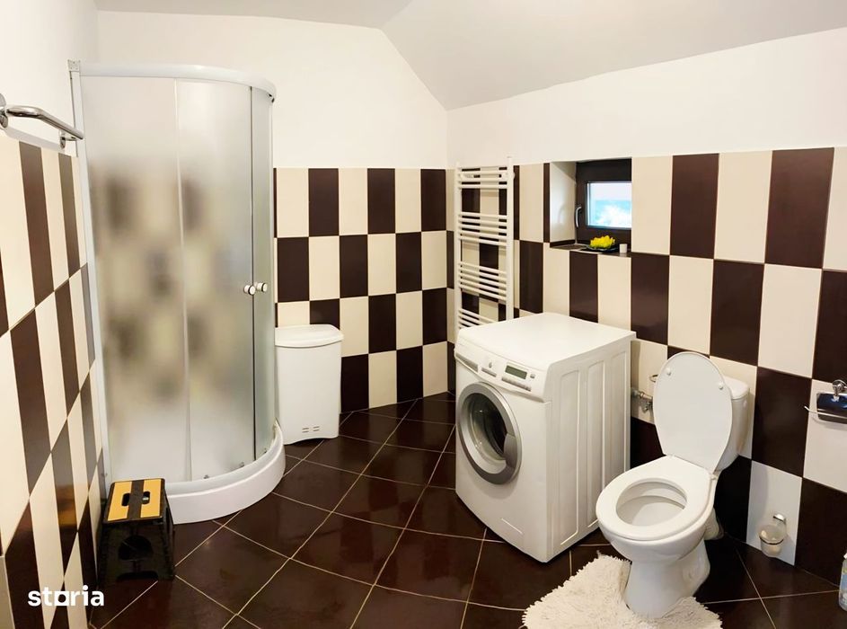 De închiriat Casă 6 camere Sediu firmă Birouri 220mp Miroslava