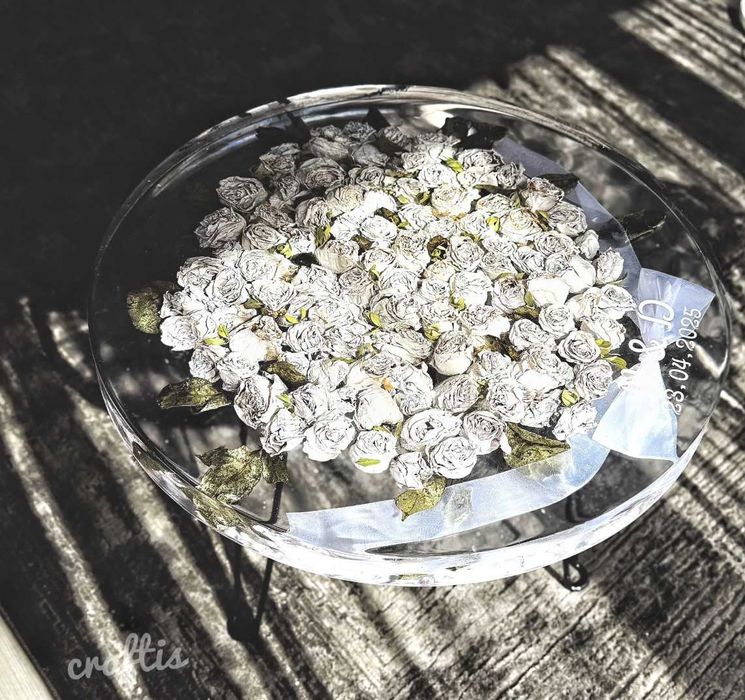 Masuta cafea din rasina epoxidica 60cm si platou rasina 35cm.