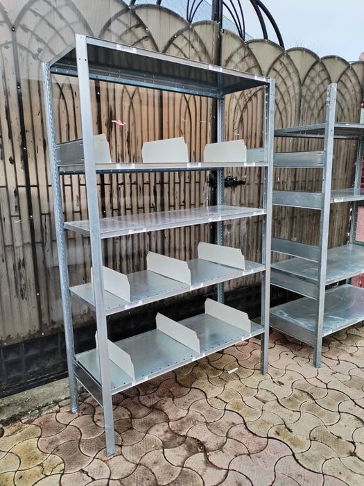 Rafturi metalice zincate marfa manuala 
Tip piking 
Înălțime de la 1.5