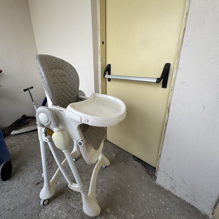 Продам Детский стульчик для кормления