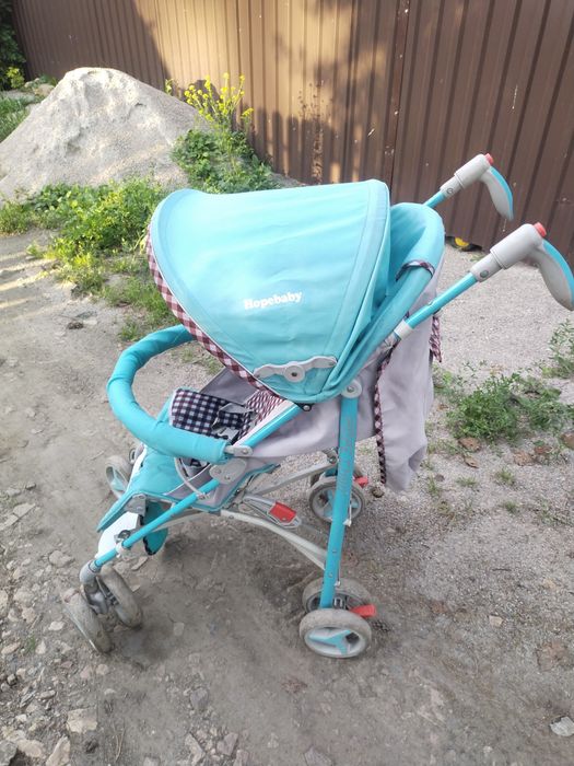 Продам коляску за 4 тыс