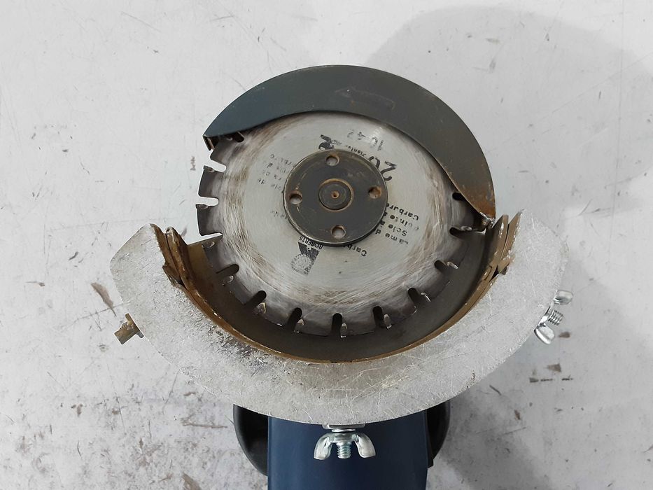 Машина за дърво - Roberts 800W