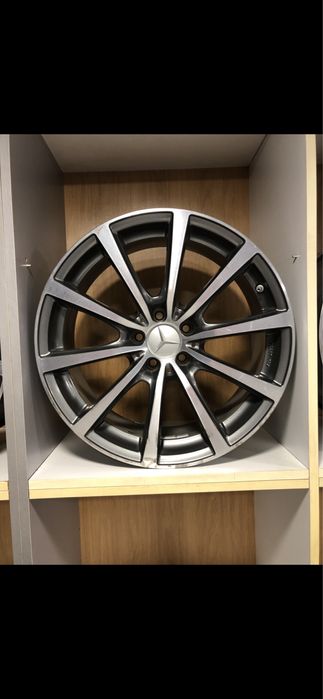 Jante Aliaj Mercedes R19