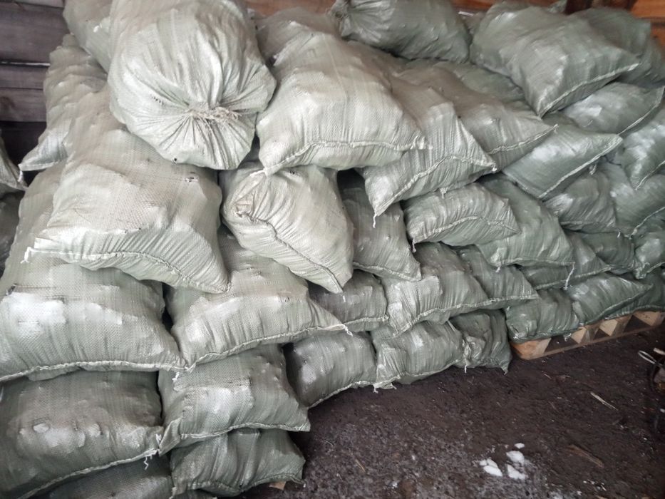 Дрова.В мешках.Уголь