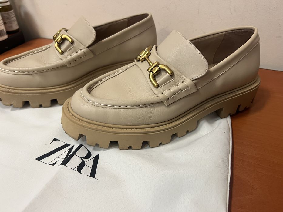 Лоуфъри зара отговарят на 38