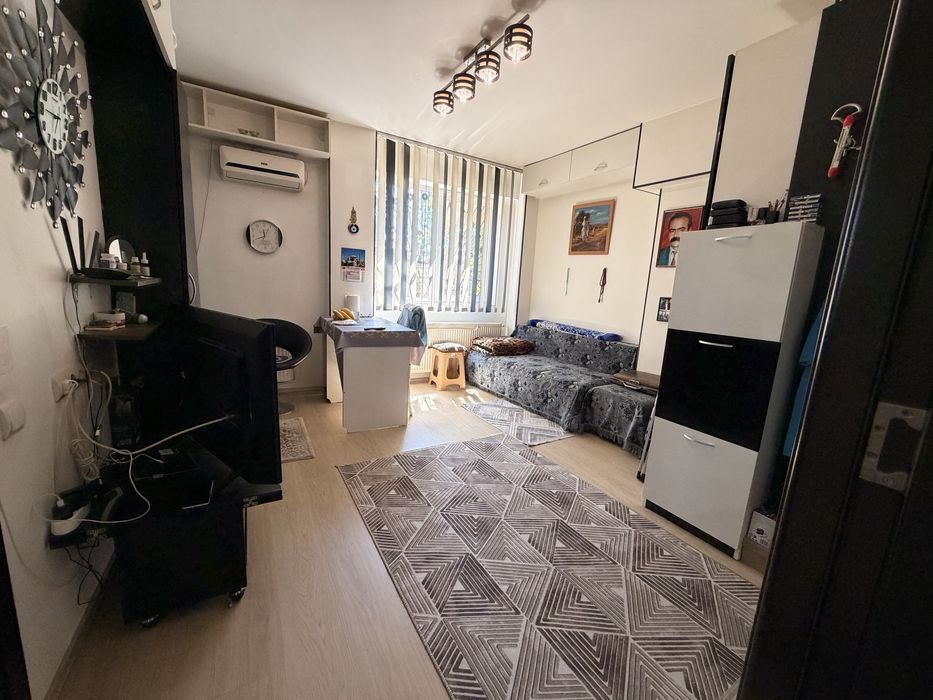 Vand apartament 2 camere Ferentari, intersectie Prelungirea Ferentari cu str Mihail Calinici