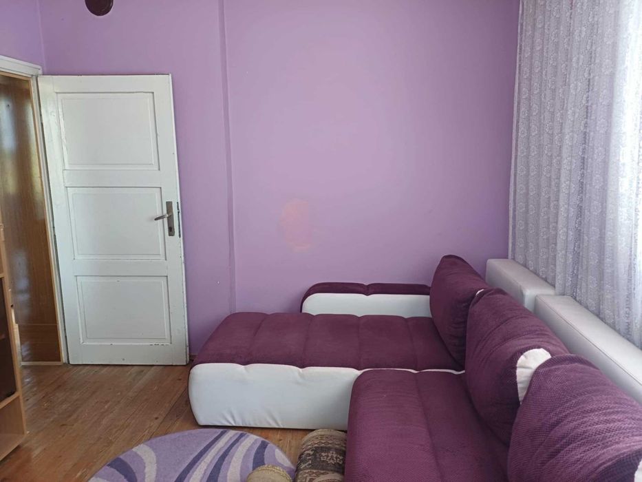 Етаж от къща, Сладкарски цех, Гараж, Партерна гарсониера