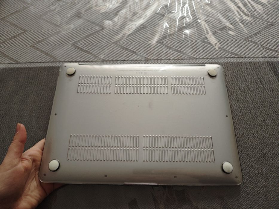 MacBook air 13  на М1 256GB