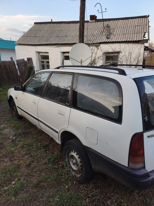 Ниссан примера w 10 1992 г в