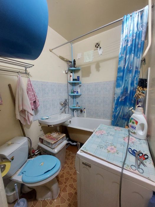 Продам 1 ком квартиру район Уюта