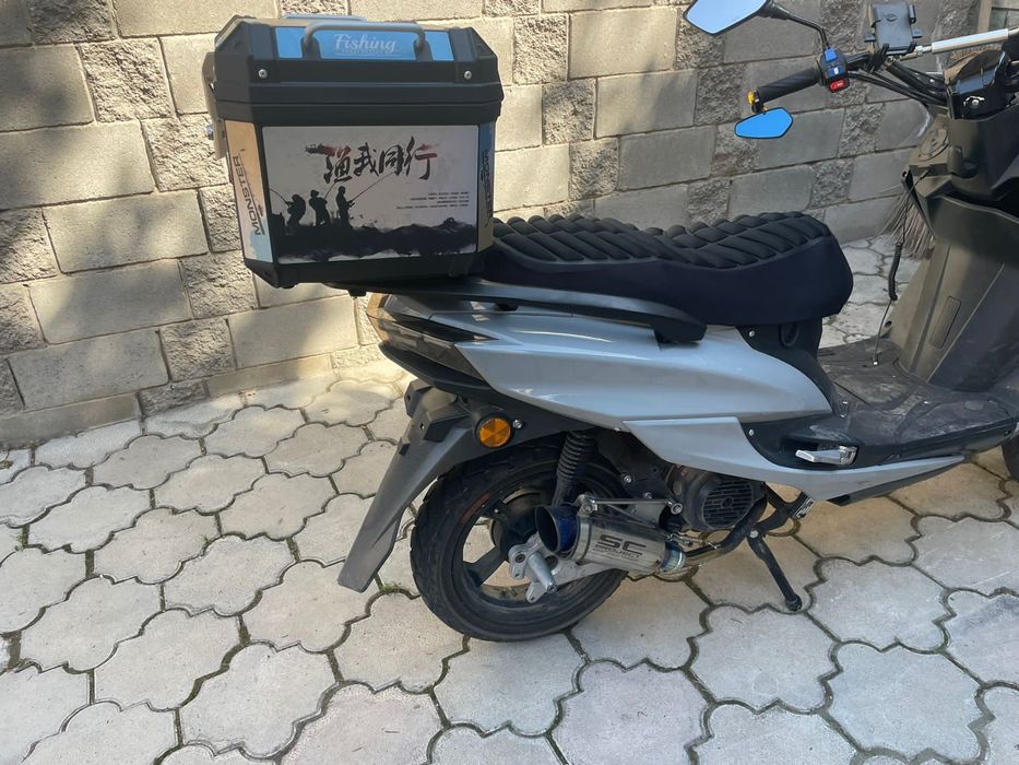 Мопед макси 180 куб