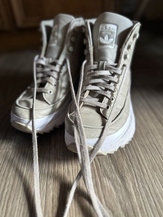 Adidas Сникърси Kiellor Xtra W EF9103 Бежов