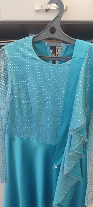 Продам платье вечернее