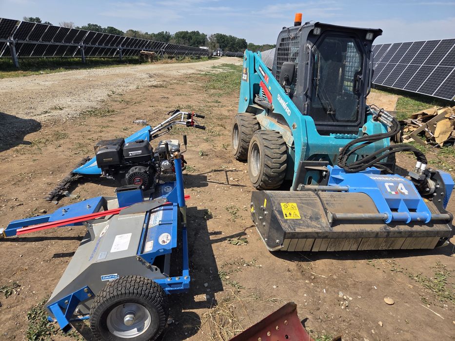 Oferim servicii de cosit si intretinere spatii verzi