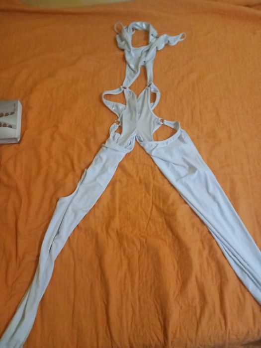 Еротичен гащиризон разтегателен.