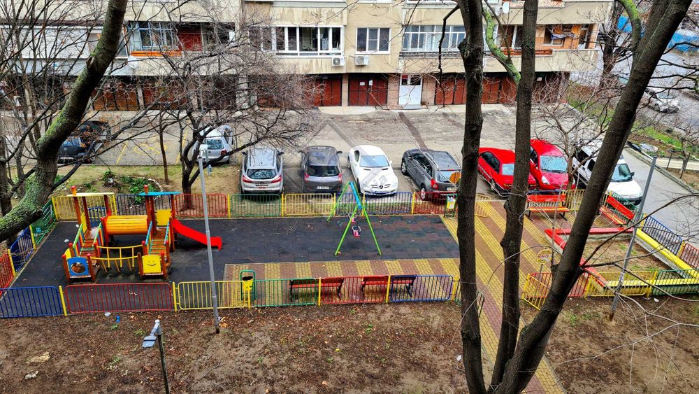 под наем 3-стаен Спортна зала Варна