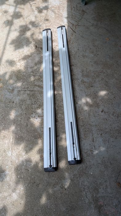 Греди за автомобил Thule aeroblade 118 cm.