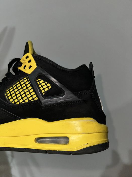 Air Jordan 4  Retro “Yellow Thunder”