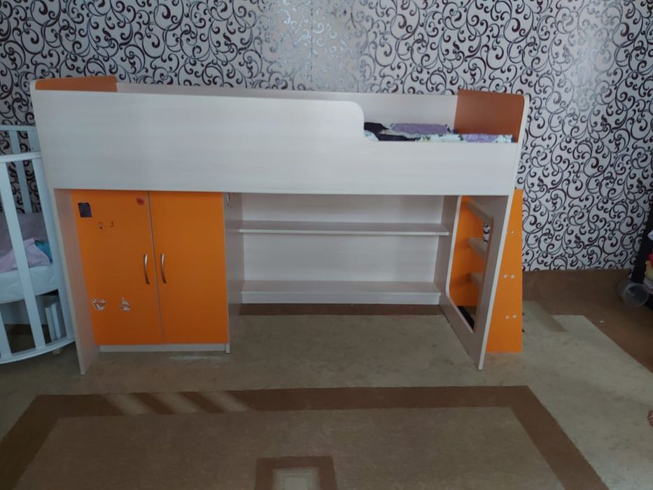 Продам чердак кровать,