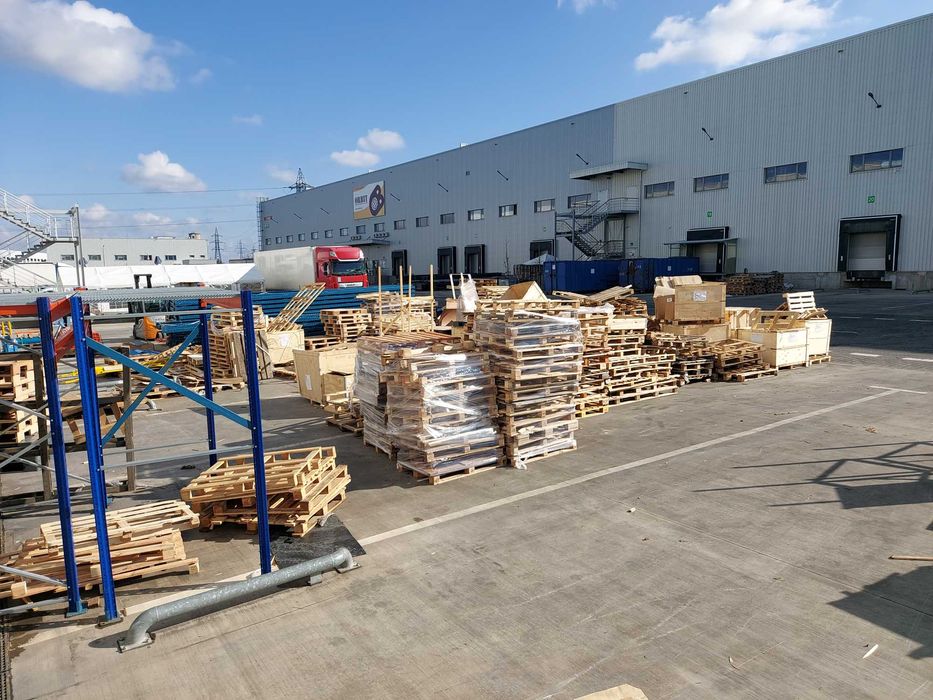 Безплатно !!Счупени палетa .