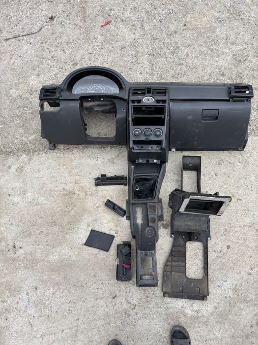 Приора 1 комплекты панель шиток бар