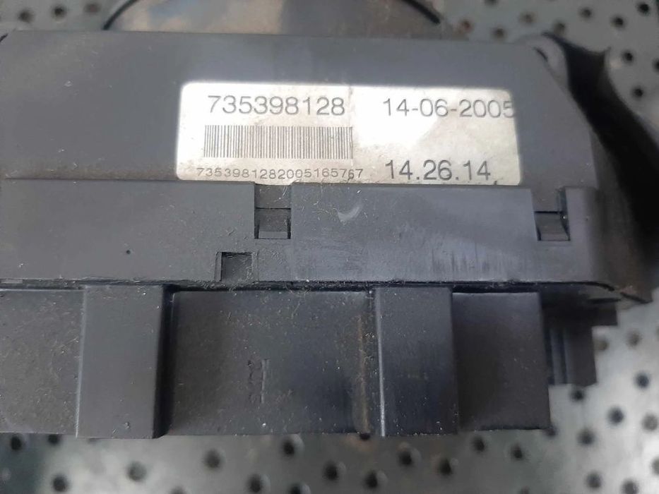 Bloc lumini maneta semnalizare stergator parbriz fiat panda 169
