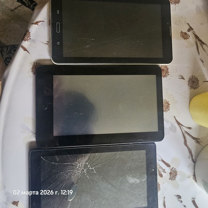 Планшеты на запчасти