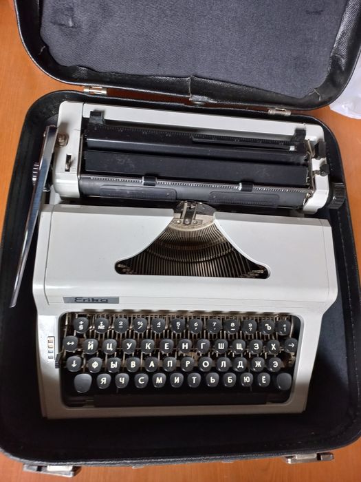 Печатная машинка Эрика