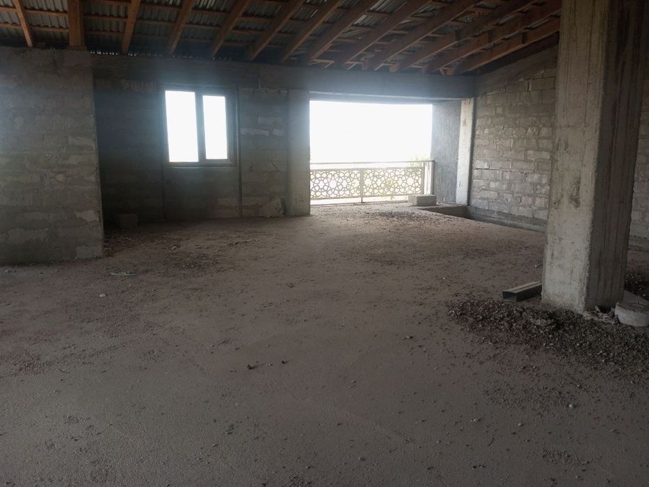 Superda uy sotiladi 29500$