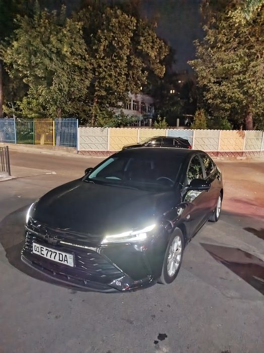 Monza 1.5 sotiladi