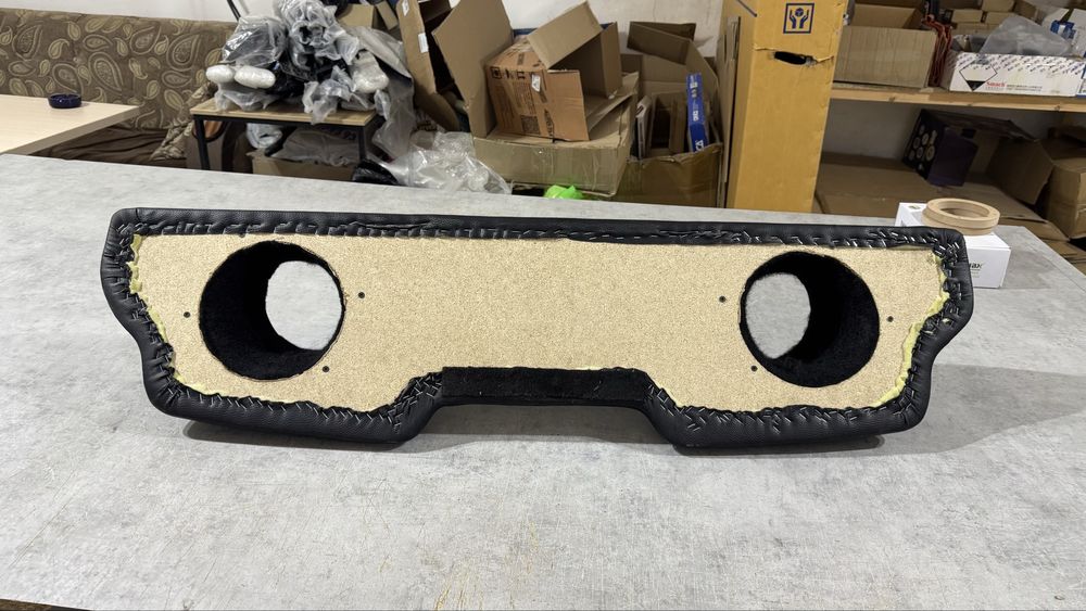 Полка под 16-е динамики Matiz