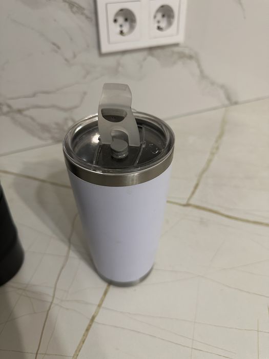 Продам термос кружка