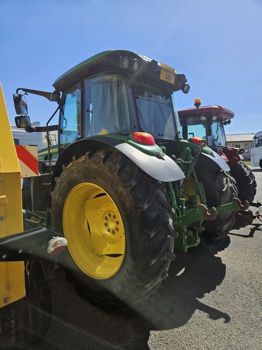 Tractor John Deere 6115