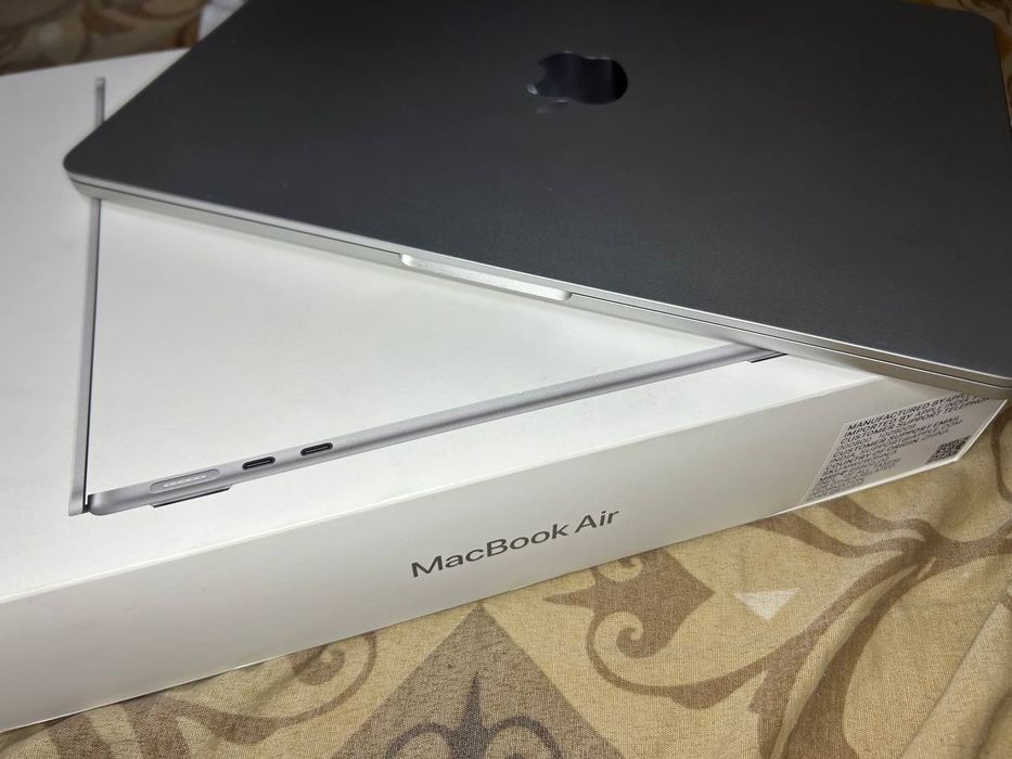 Продаётся Mac Book air