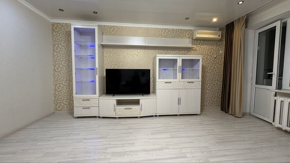 Стенка - горка с подсветкой