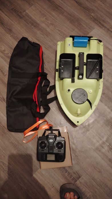 Срочно продам прикорм лодка