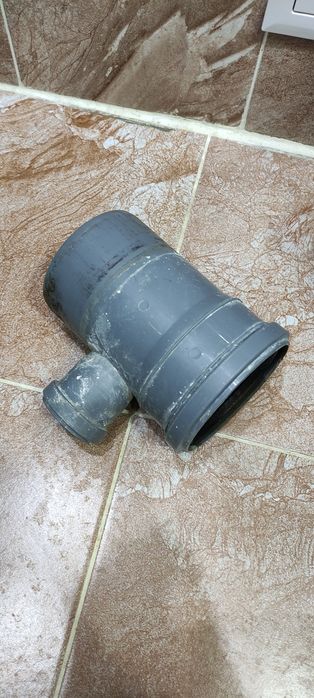 Продам Тройники на Канализацию