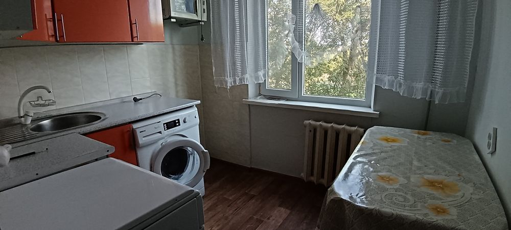 Сдам 2 комнатную