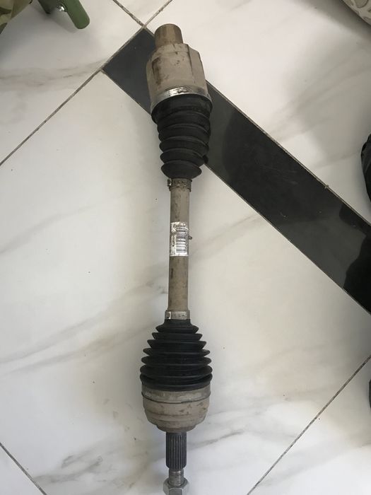 Запчасти на Рено Дастер