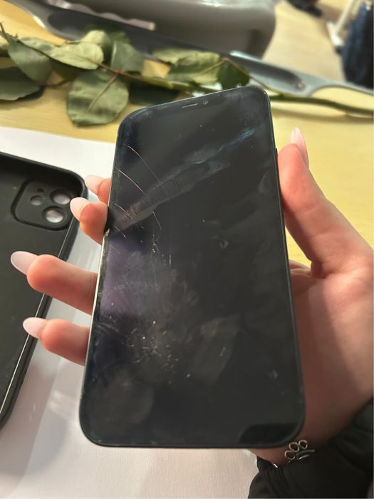 iPhone 12 – 128 GB – Funcțional – Preț corect